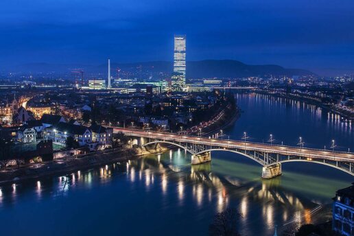Basel bei Nacht