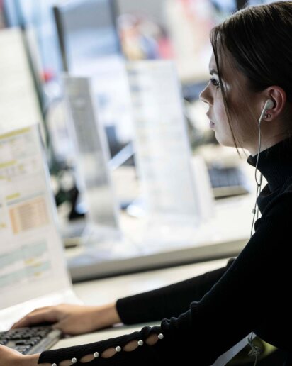 Sachbearbeiterin Document Operations